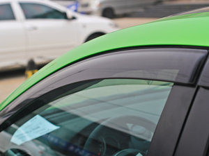 2012ńӰ 1.3L քӘ˜ ^