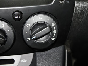 2012ńӰ 1.3L քӘ˜ п؅^(q)