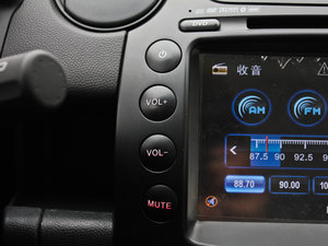 2012ńӰ 1.3L քӘ˜ п؅^(q)