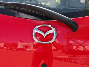 2012ńӰ 1.3L ԄӘ˜ ^