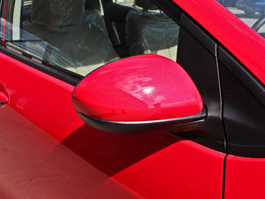 2012ńӰ 1.3L ԄӘ˜ ^