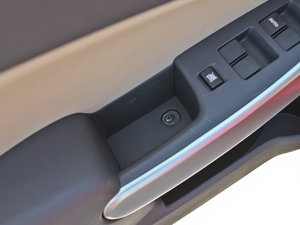 2012ńӰ 1.3L ԄӘ˜ g