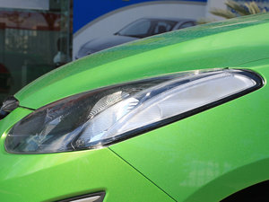 2012ńӰ 1.5L Ԅӳֵ ^