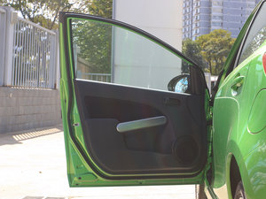 2012ńӰ 1.5L Ԅӳֵ {λ܇T