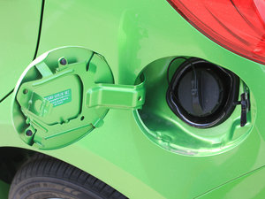 2012ńӰ 1.5L Ԅӳֵ w