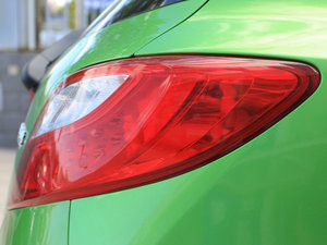 2012ńӰ 1.5L Ԅӳֵ ^