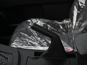 20131.6L ԄӾӢ v܇Ƅ