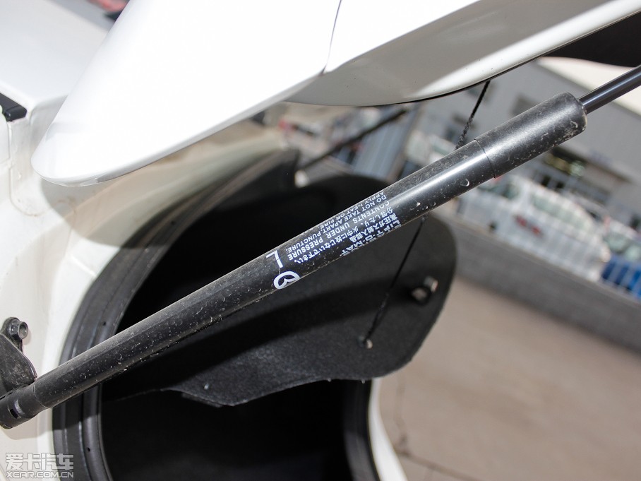 2013R_(d)3GɎ 1.6L Ԅ(dng)Ӣ