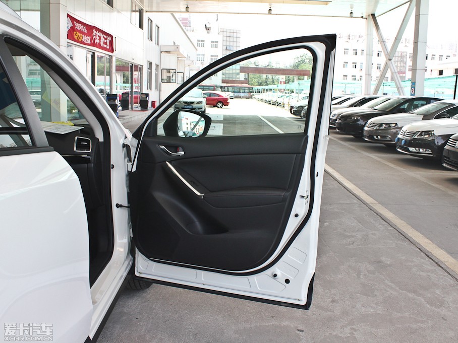 2013R_(d)CX-5 2.0L Ԅ(dng)(q)F