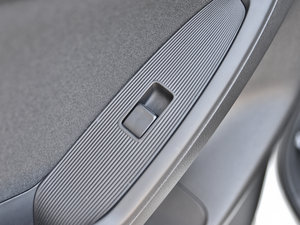 20132.0L Ԅ򌾫Ӣ п؅^