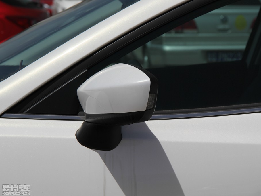 2014R_3 ِ Ɏ 2.0L ԄŞ