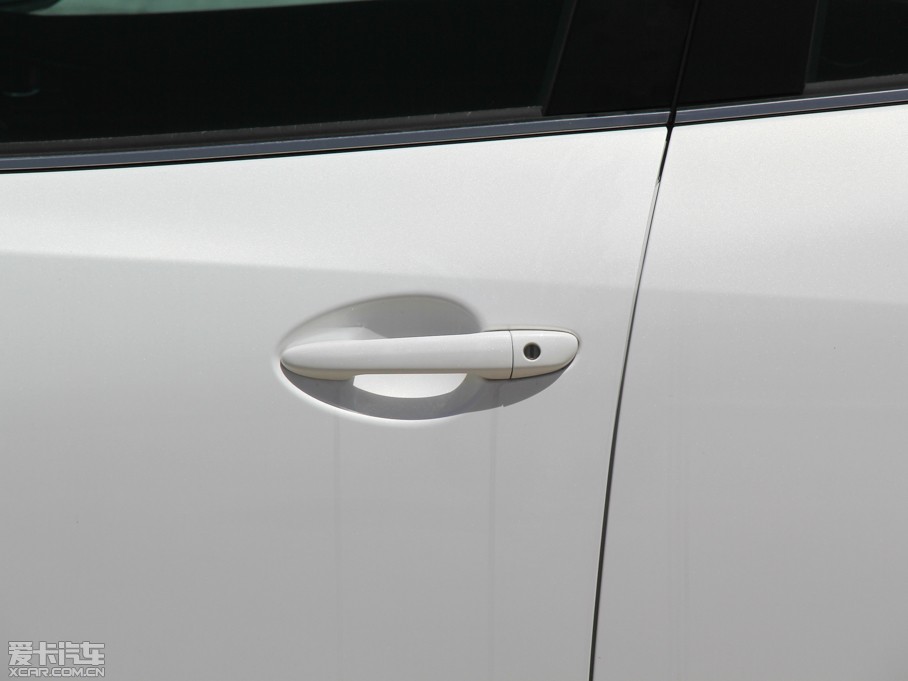 2014R_3 ِ Ɏ 2.0L ԄŞ