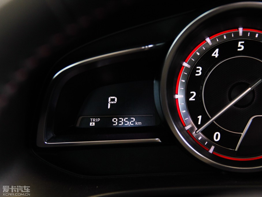 2014R_(d)3 ِ Ɏ 2.0L ԄŞ