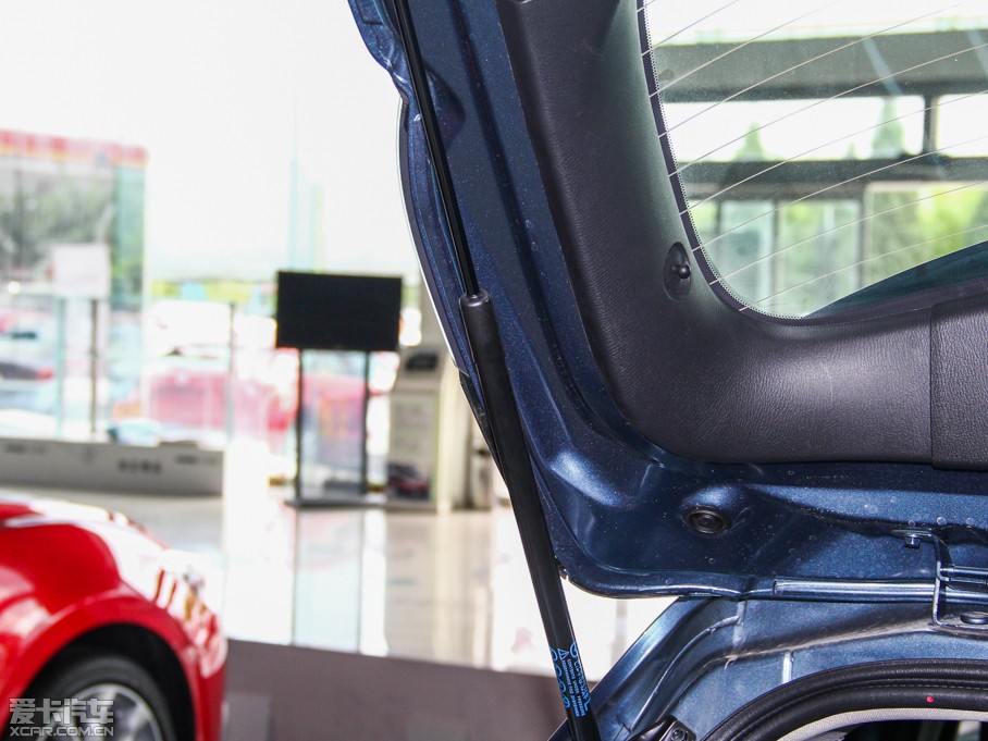 2014R_(d)3 ِ Ɏ 1.5L Ԅ(dng)F