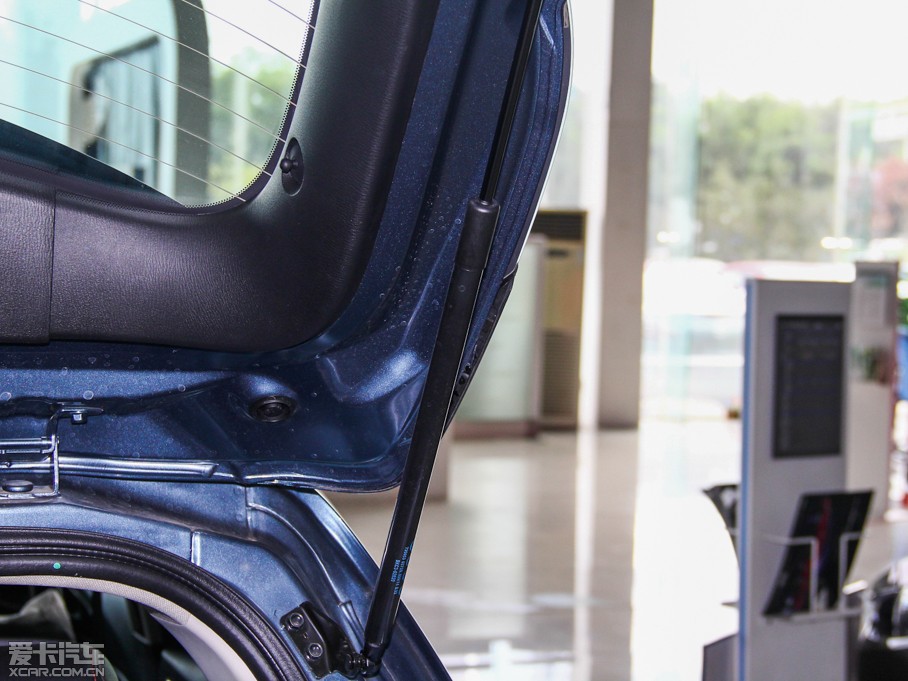 2014R_(d)3 ِ Ɏ 1.5L Ԅ(dng)F