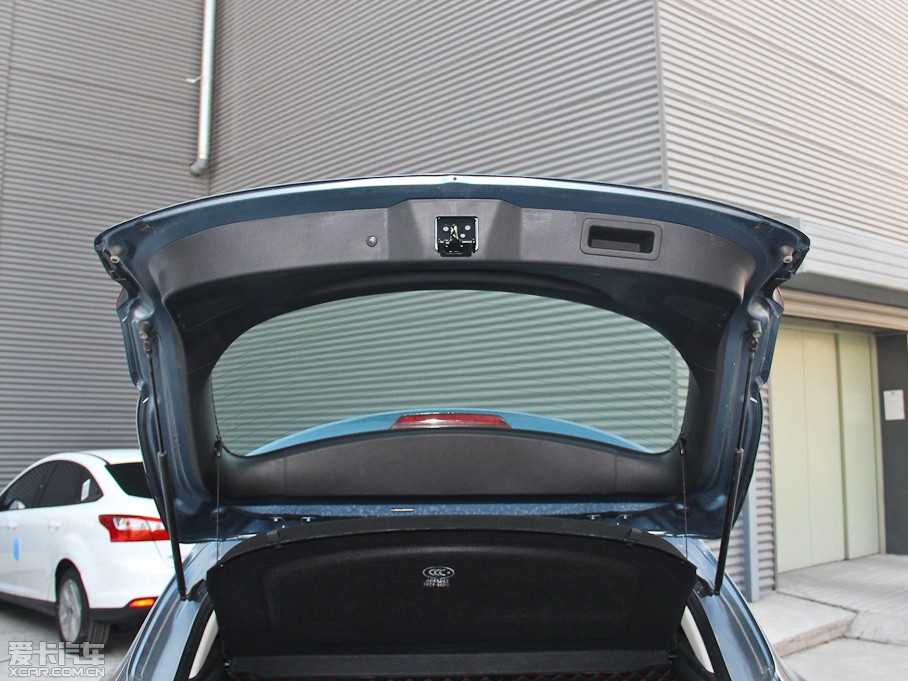 2014R_(d)3 ِ Ɏ 1.5L Ԅ(dng)F