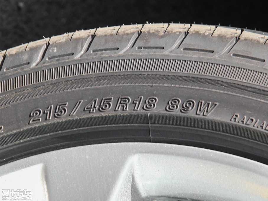 2014R_(d)3 ِ Ɏ 2.0L Ԅ(dng)\(yn)(dng)