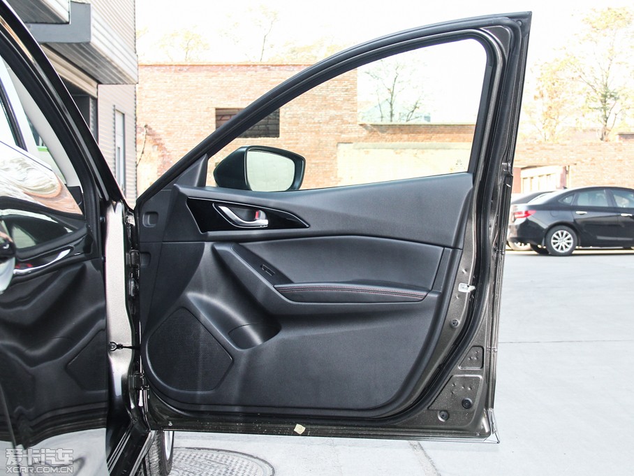 2014R_3 ِ Ɏ 2.0L Ԅ\Ӱ