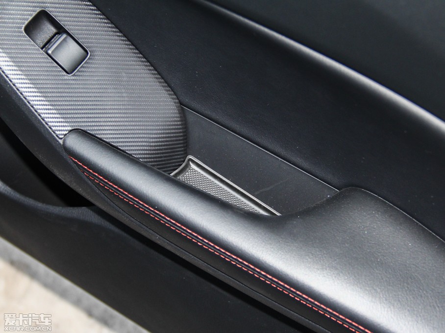 2014R_3 ِ Ɏ 2.0L Ԅ\Ӱ