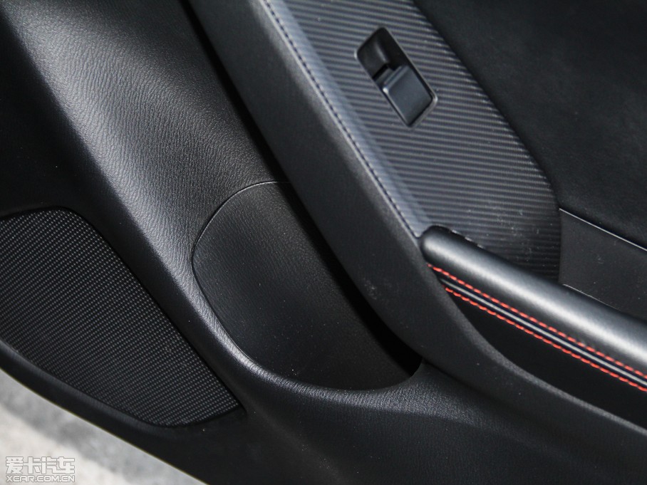 2014R_(d)3 ِ Ɏ 2.0L Ԅ(dng)\(yn)(dng)