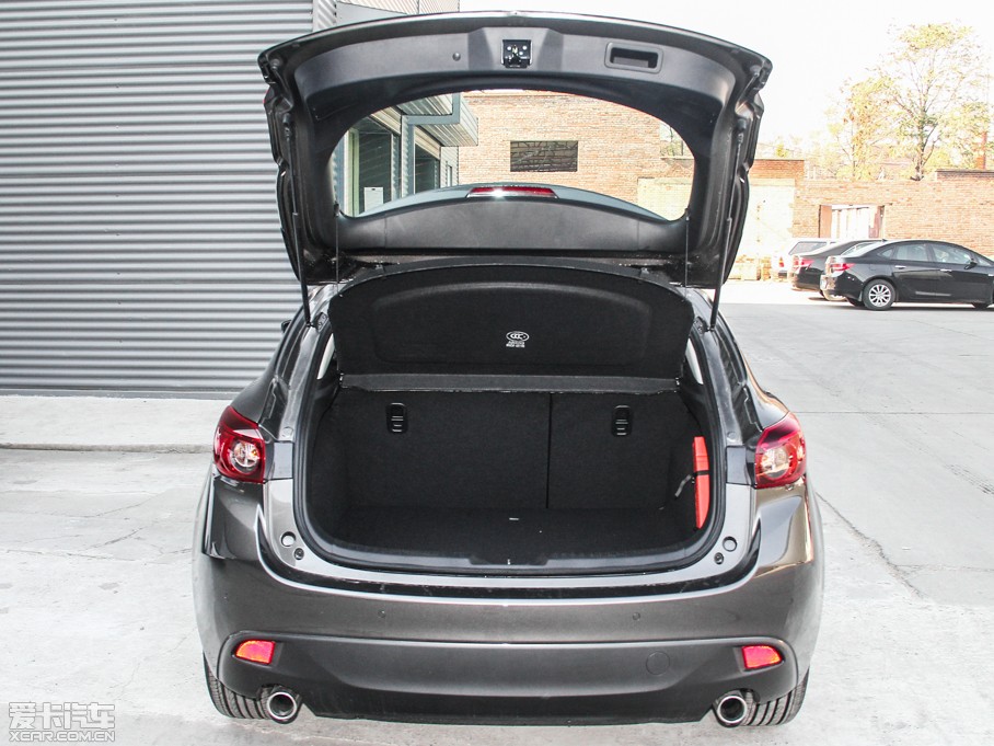 2014R_3 ِ Ɏ 2.0L Ԅ\Ӱ