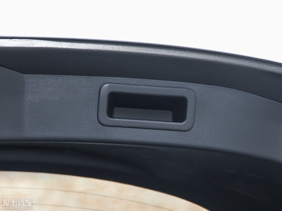 2014R_3 ِ Ɏ 2.0L Ԅ\Ӱ