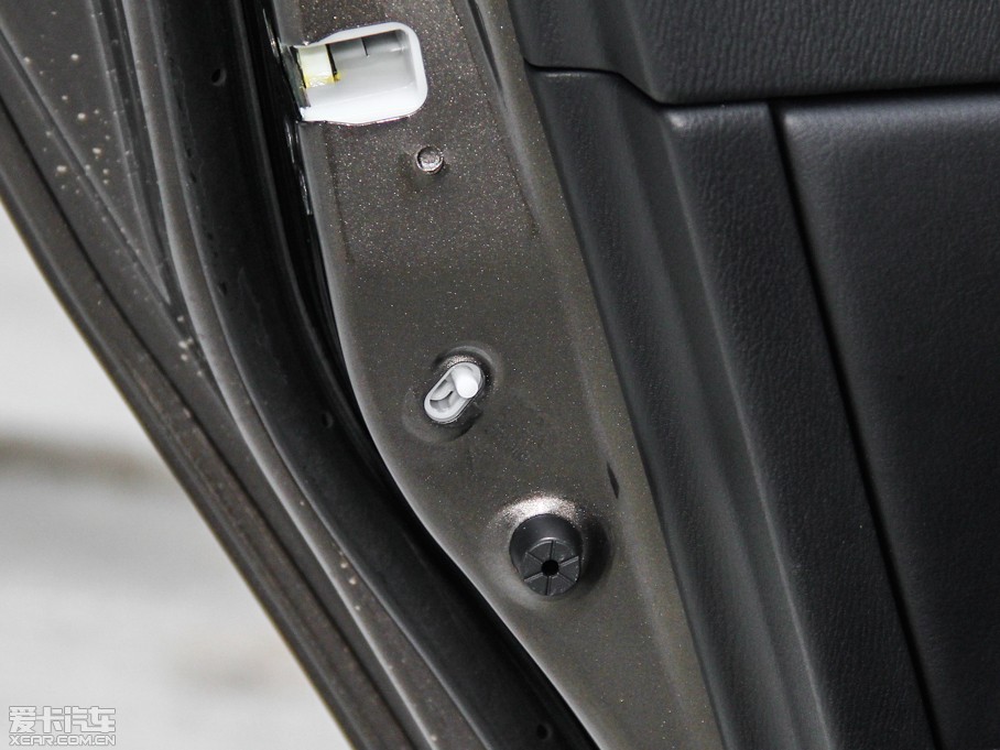 2014R_3 ِ Ɏ 2.0L Ԅ\Ӱ