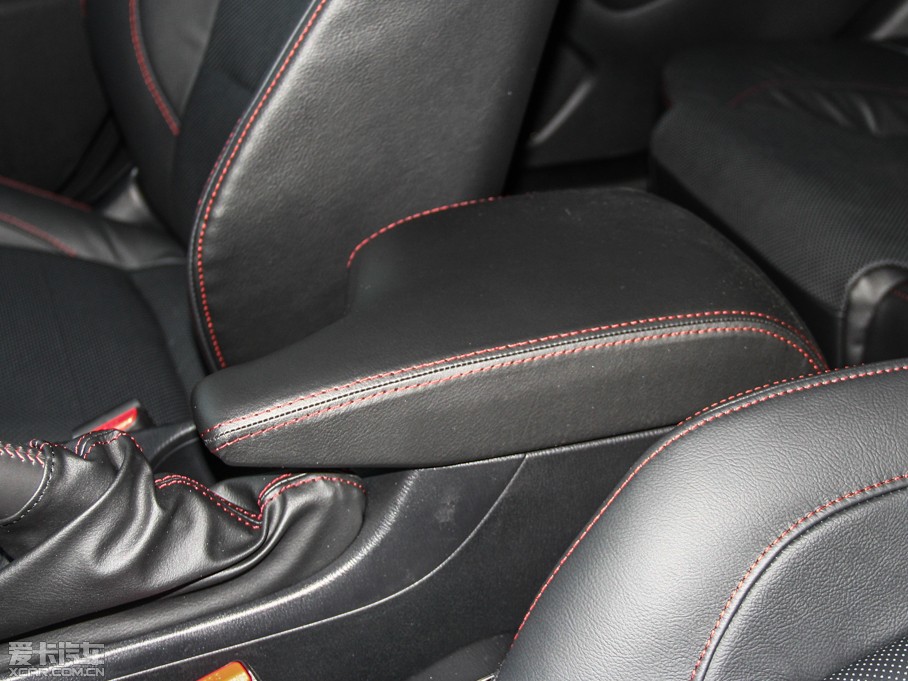 2014R_3 ِ Ɏ 2.0L Ԅ\Ӱ