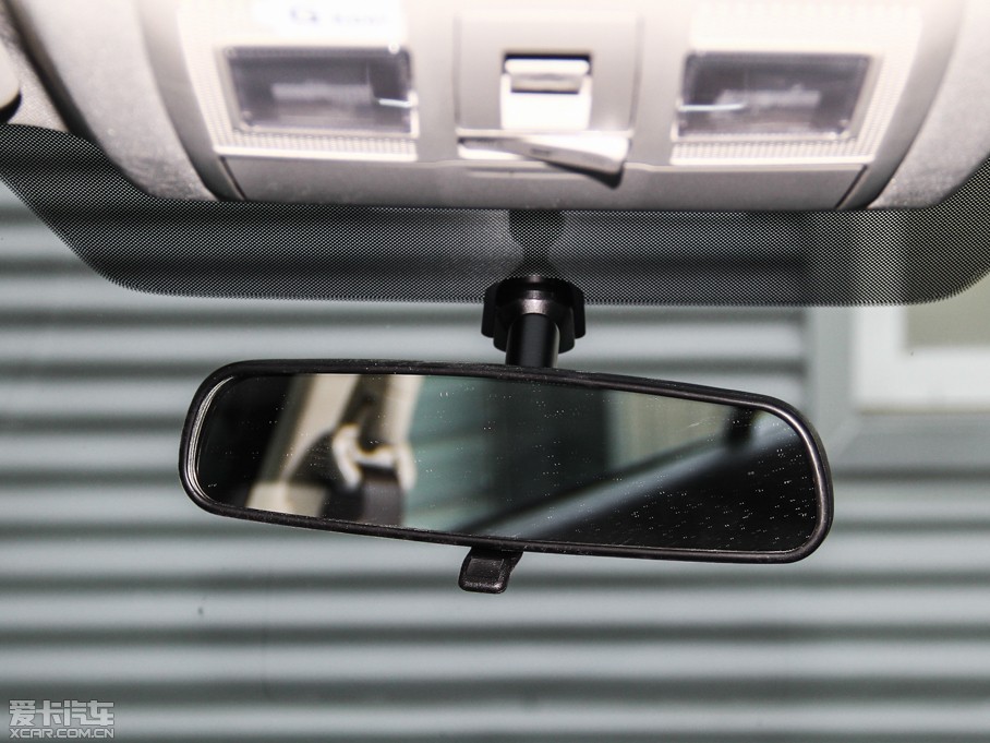 2014R_3 ِ Ɏ 2.0L Ԅ\Ӱ