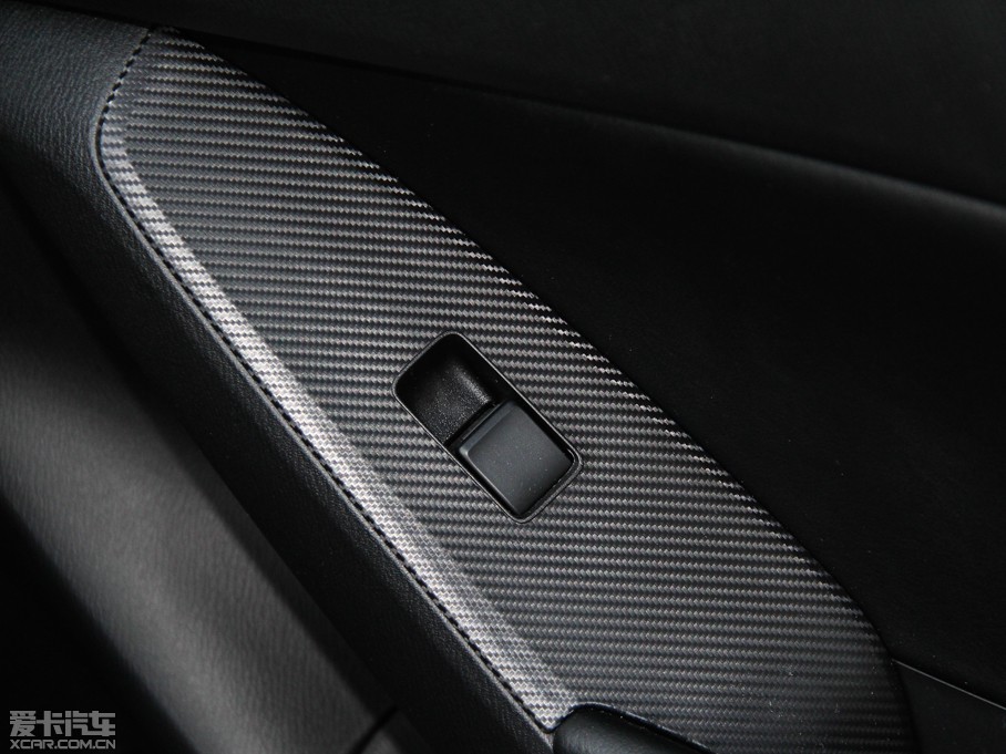 2014R_3 ِ Ɏ 2.0L Ԅ\Ӱ