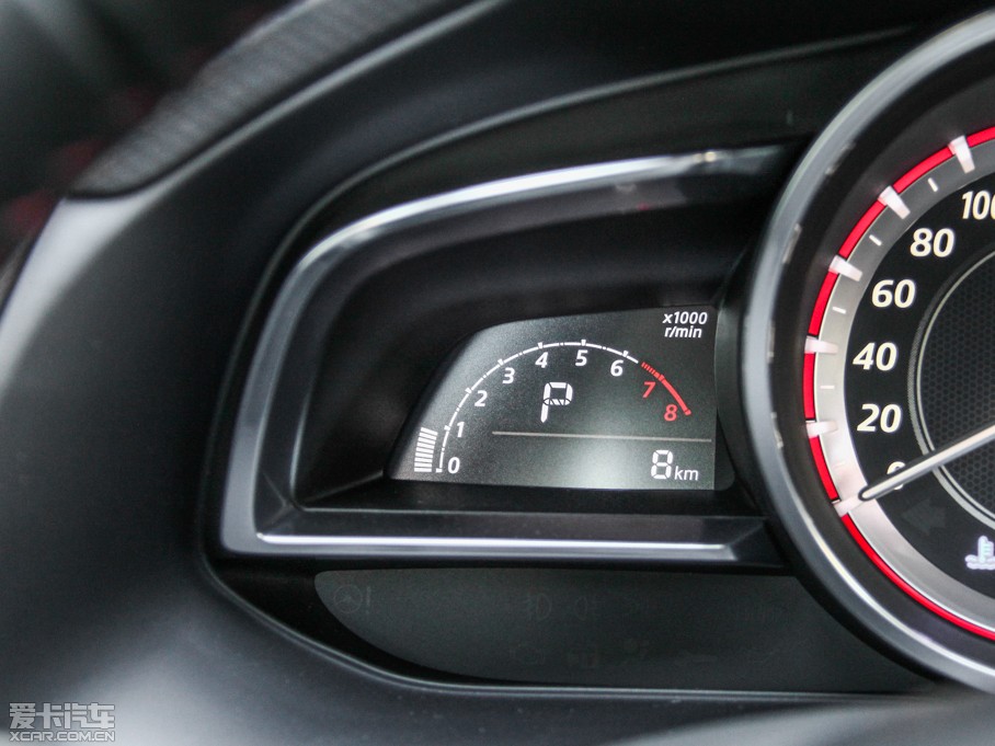 2014R_3 ِ Ɏ 2.0L Ԅ\Ӱ