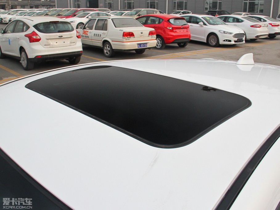 2014R_(d)3 ِ Ɏ 1.5L Ԅ(dng)A