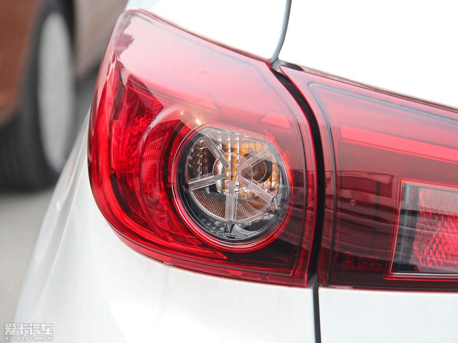 2014R_3 ِ Ɏ 1.5L ԄӺA