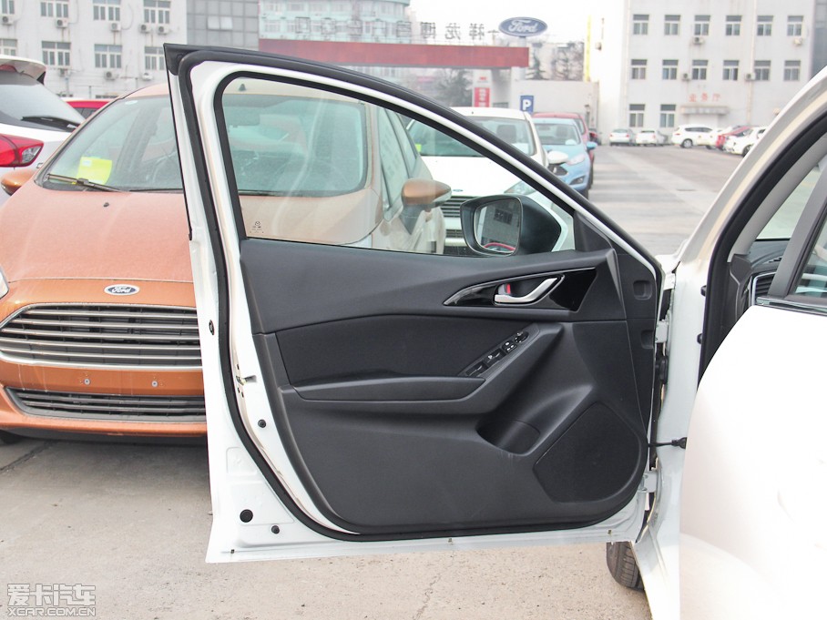 2014R_3 ِ Ɏ 1.5L ԄӺA