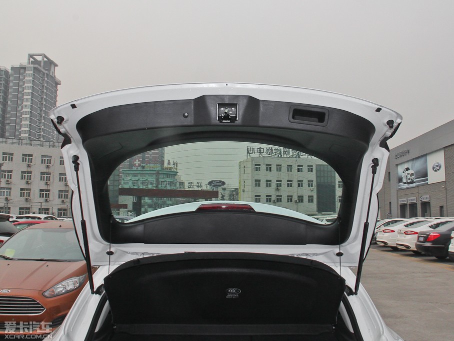 2014R_3 ِ Ɏ 1.5L ԄӺA