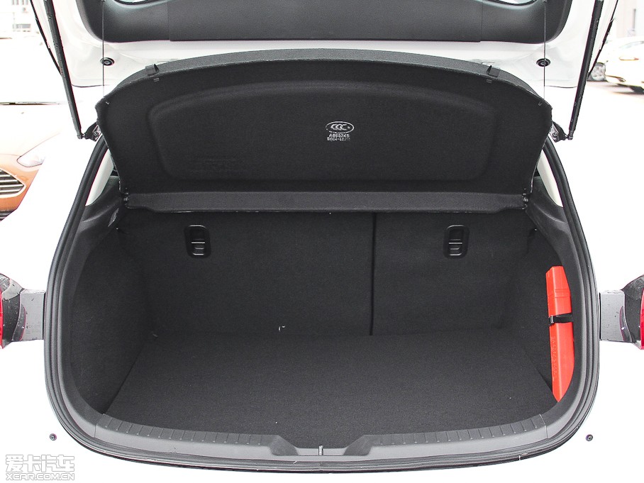 2014R_3 ِ Ɏ 1.5L ԄӺA