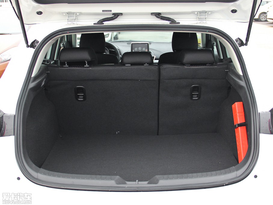 2014R_3 ِ Ɏ 1.5L ԄӺA