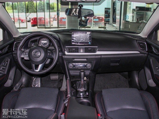 長(zhǎng)安馬自達(dá)2014款昂克賽拉兩廂