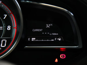 2014Ɏ 2.0L ԄŞ п؅^