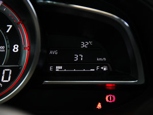 2014Ɏ 2.0L ԄŞ п؅^