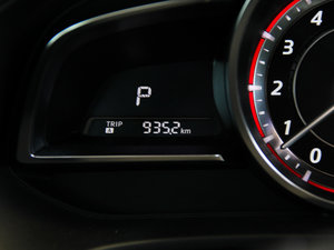 2014Ɏ 2.0L ԄŞ п؅^