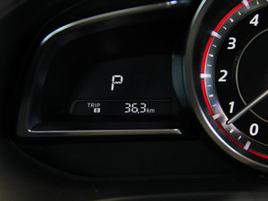 2014Ɏ 2.0L ԄŞ п؅^