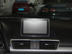 2014Ɏ 2.0L ԄŞ п_@ʾ