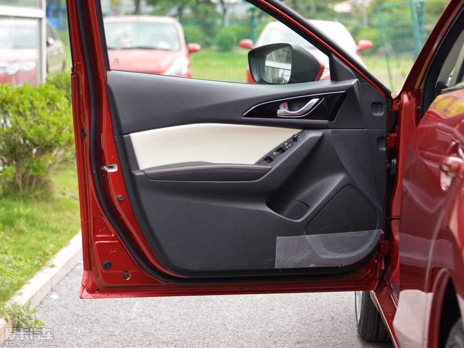 2014R_(d)3 ِ  2.0L Ԅ(dng)Ş