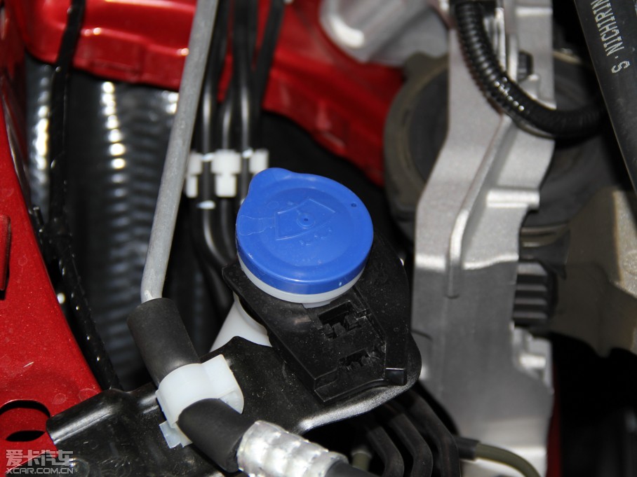 2014R_(d)3 ِ  2.0L ԄŞ