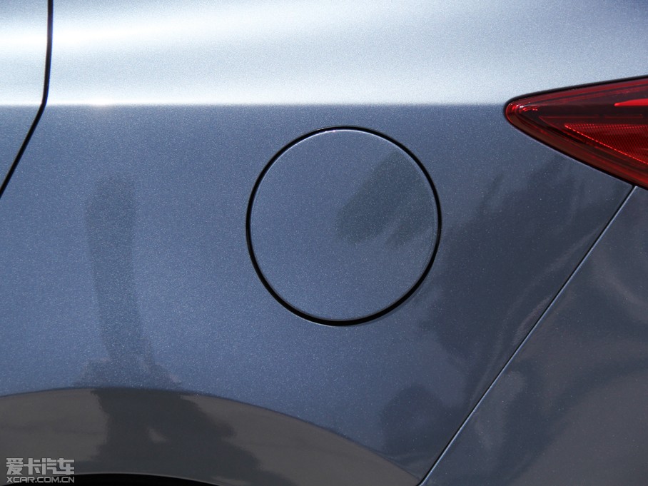 2014R_(d)3 ِ  1.5L Ԅ(dng)A