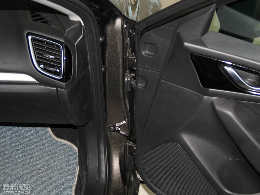 2014R_(d)3 ِ  1.5L Ԅ(dng)F