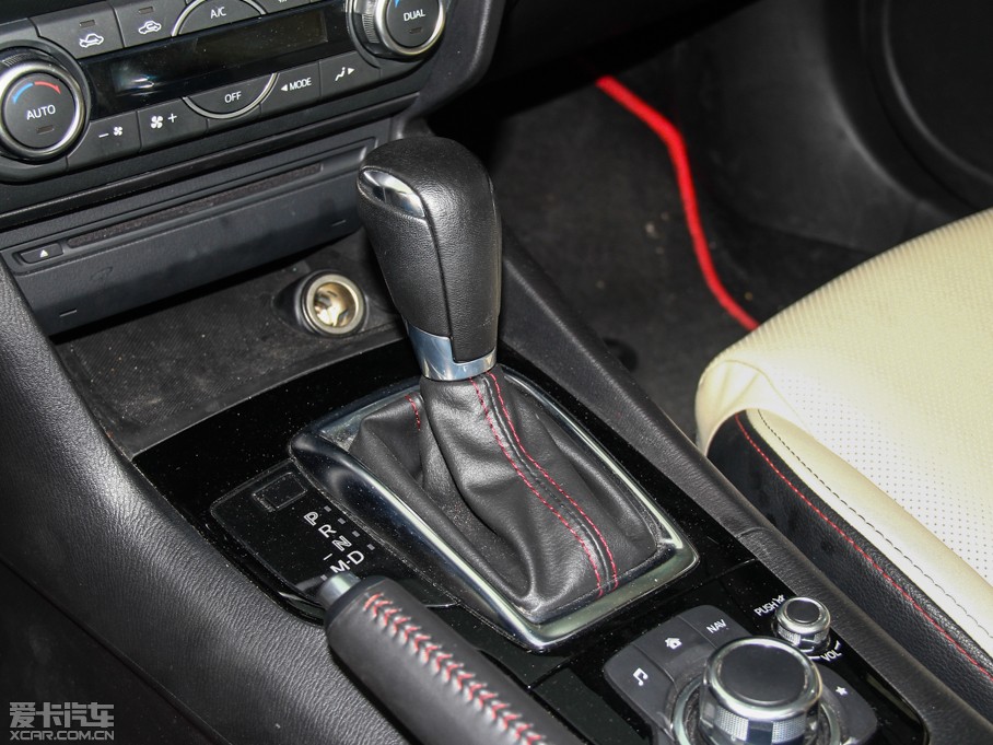 長安馬自達2014款昂克賽拉三廂