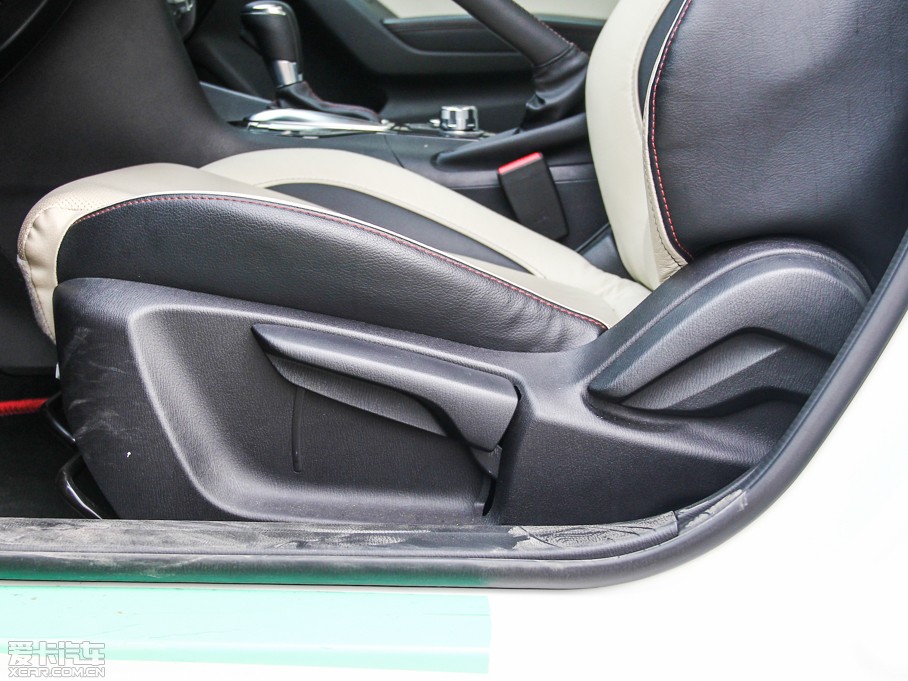 2014R_(d)3 ِ  2.0L Ԅ(dng)Ş