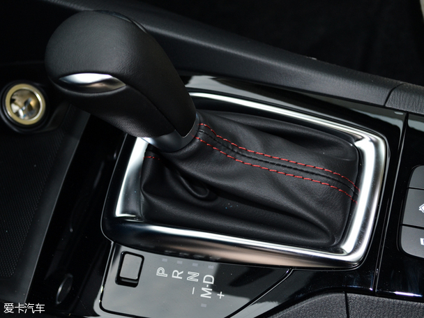 長安馬自達(dá)2014款昂克賽拉三廂